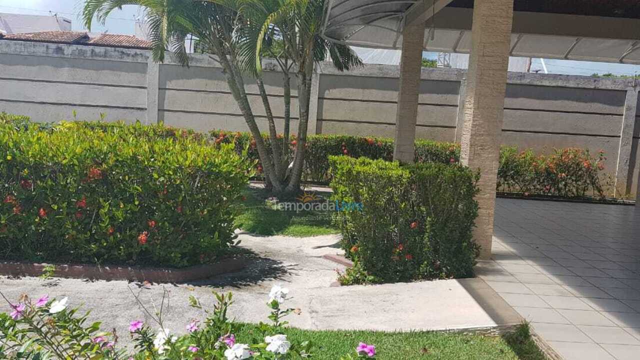 Apartamento para aluguel de temporada em Porto Seguro (Praia de Taperapuan)