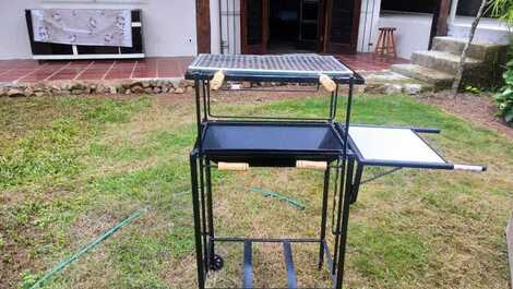 THE HOUSE OF THE ISLAND