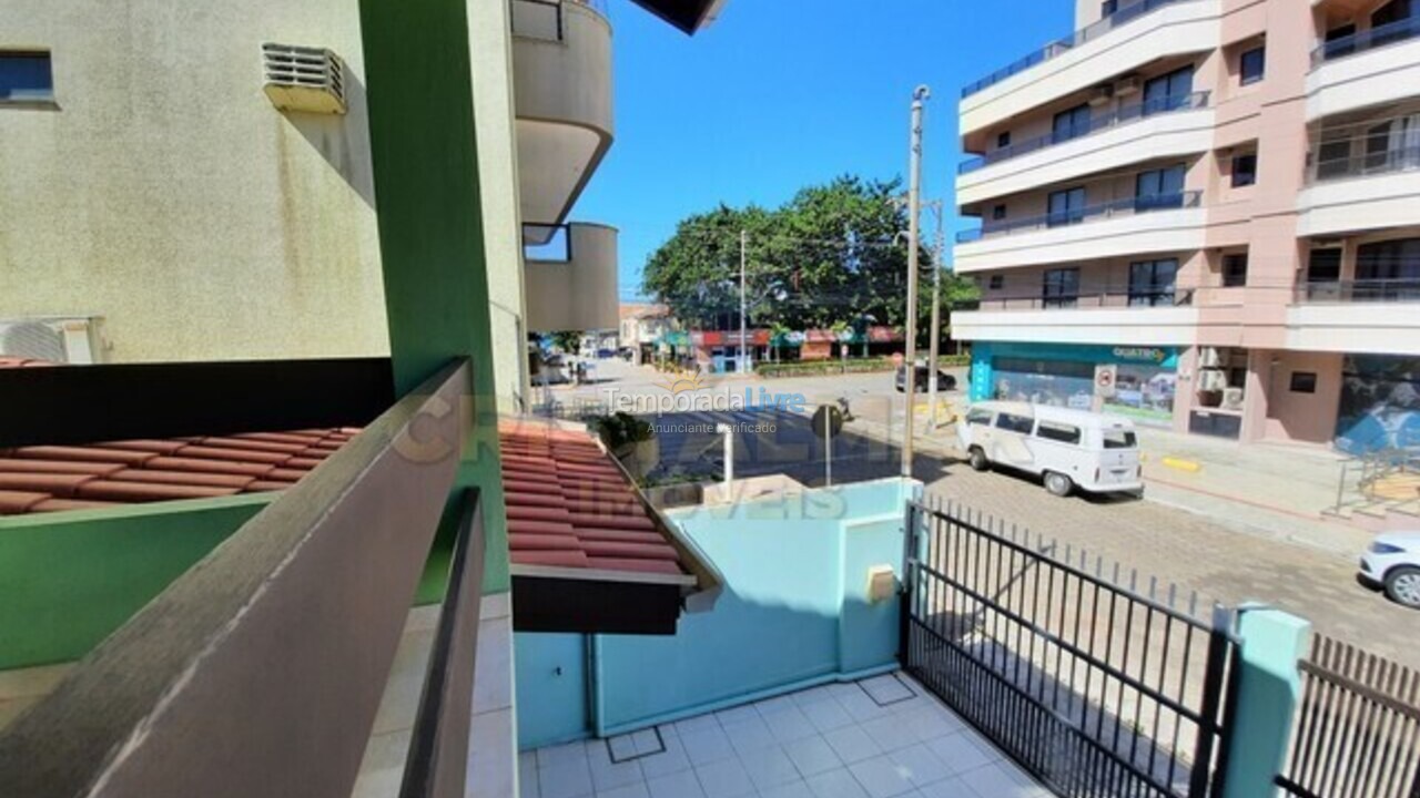Casa para alquiler de vacaciones em Bombinhas (Praia de Bombas)