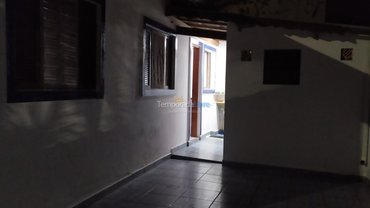 Casa para alquiler de vacaciones em Caraguatatuba (Massaguaçu)