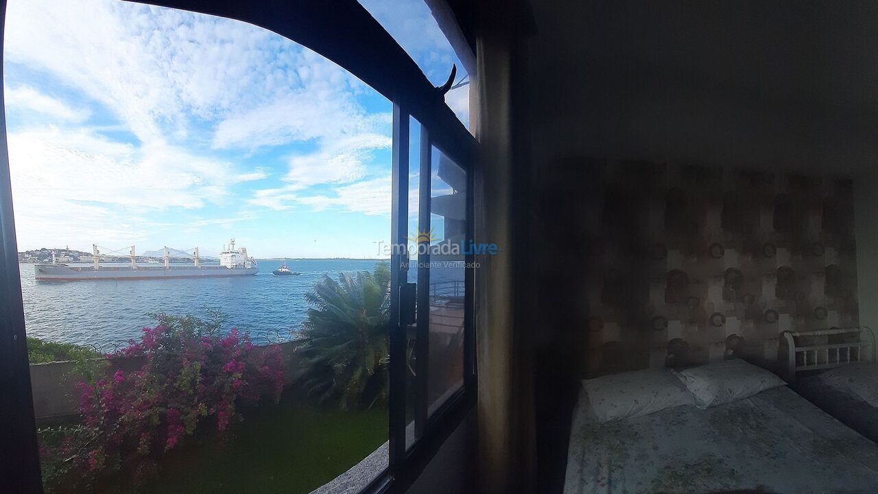 Casa para alquiler de vacaciones em Vila Velha (Praia da Costa)