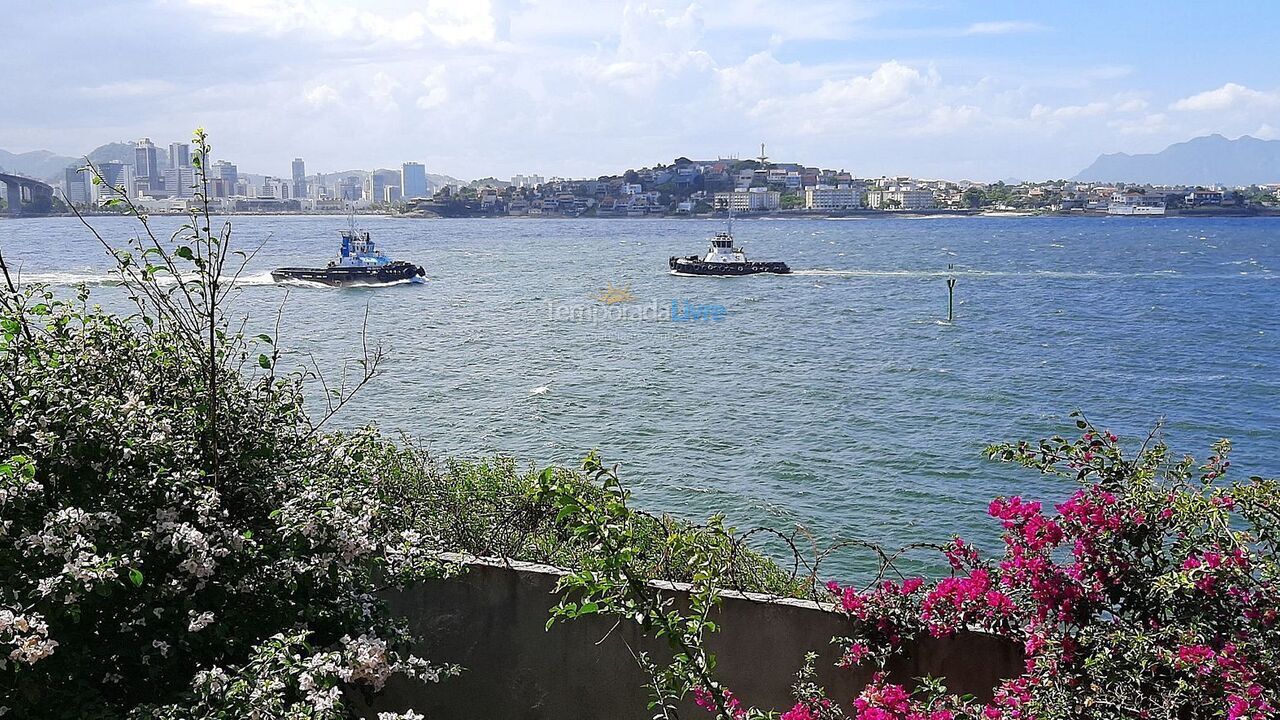 Casa para alquiler de vacaciones em Vila Velha (Praia da Costa)