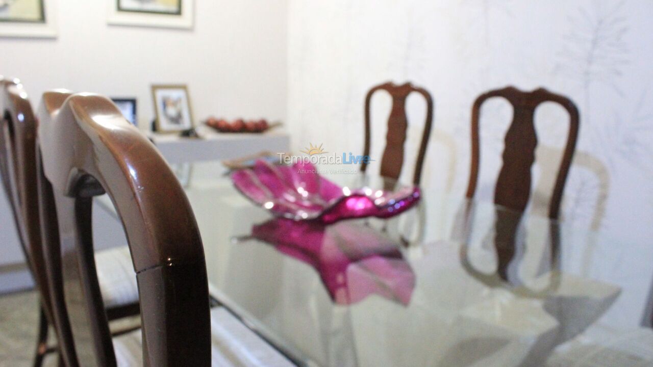 Casa para alquiler de vacaciones em Vila Velha (Praia da Costa)