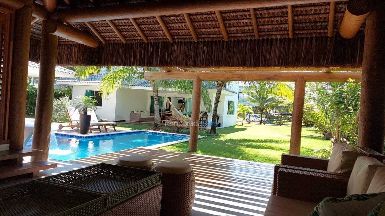 Casa para aluguel de temporada em Camaçari (Praia de Guarajuba)