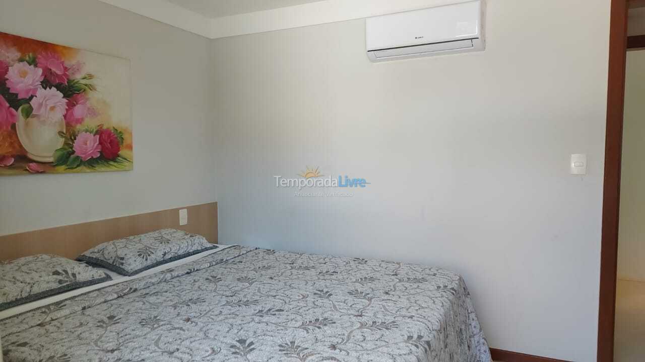 Casa para aluguel de temporada em Camaçari (Praia de Guarajuba)