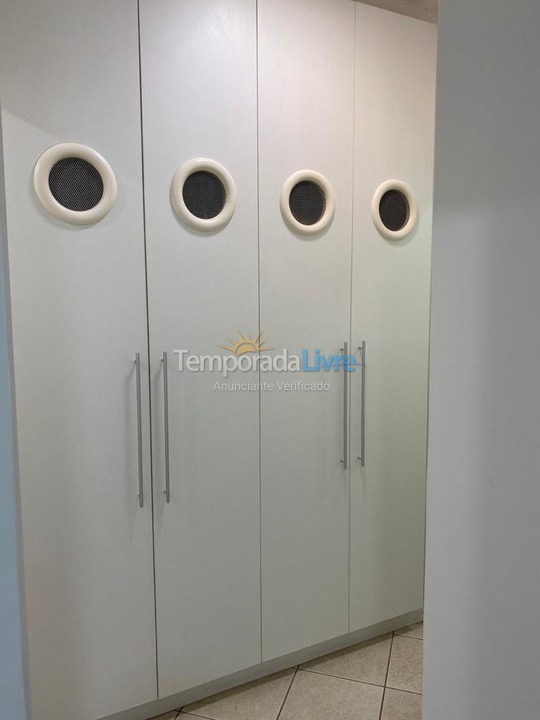 Apartamento para aluguel de temporada em Bertioga (Riviera de São Lourenço)