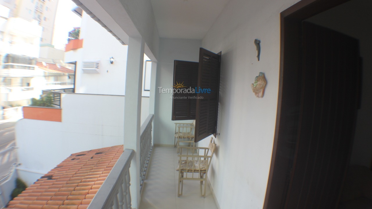 House for vacation rental in Itapema (Meia Praia)