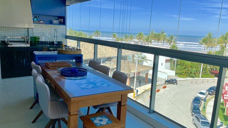 Beautiful Luxury Apartment | Sea view | Foot in the Sand | Gourmet balcony