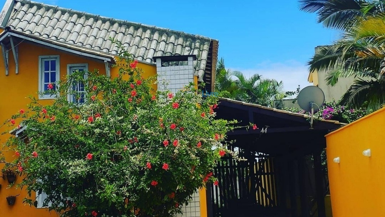Casa para aluguel de temporada em Guaratuba (Barra do Saí)