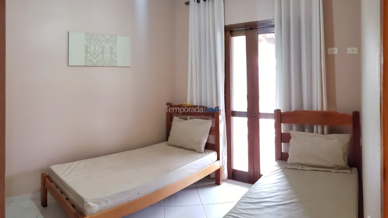 Casa para aluguel de temporada em Ubatuba (Maranduba)