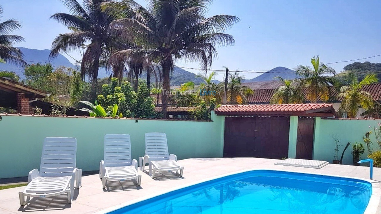 Casa para aluguel de temporada em Ubatuba (Maranduba)