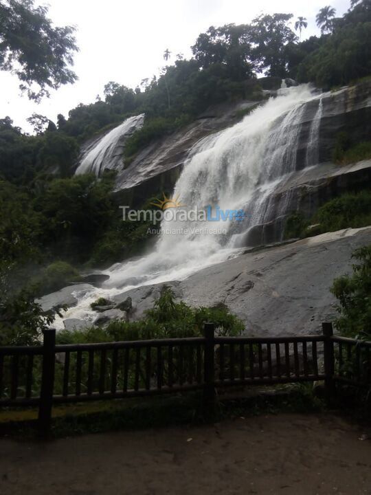 Casa para aluguel de temporada em Ilhabela (água Branca)