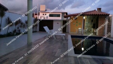 Excelente casa na Barra de São Miguel