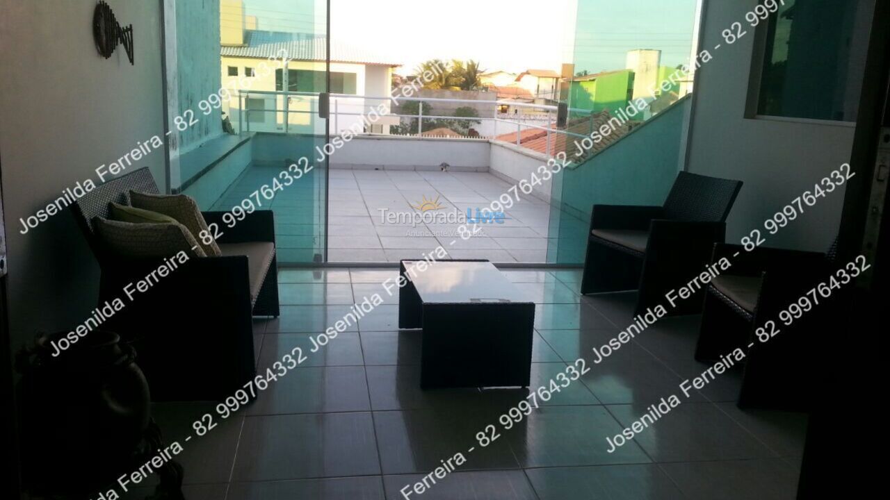 Casa para aluguel de temporada em Barra de São Miguel (Barra de São Miguel)