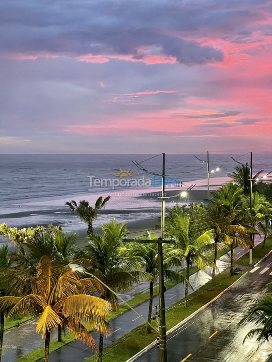 Apartamento para aluguel de temporada em Praia Grande (Solemar)