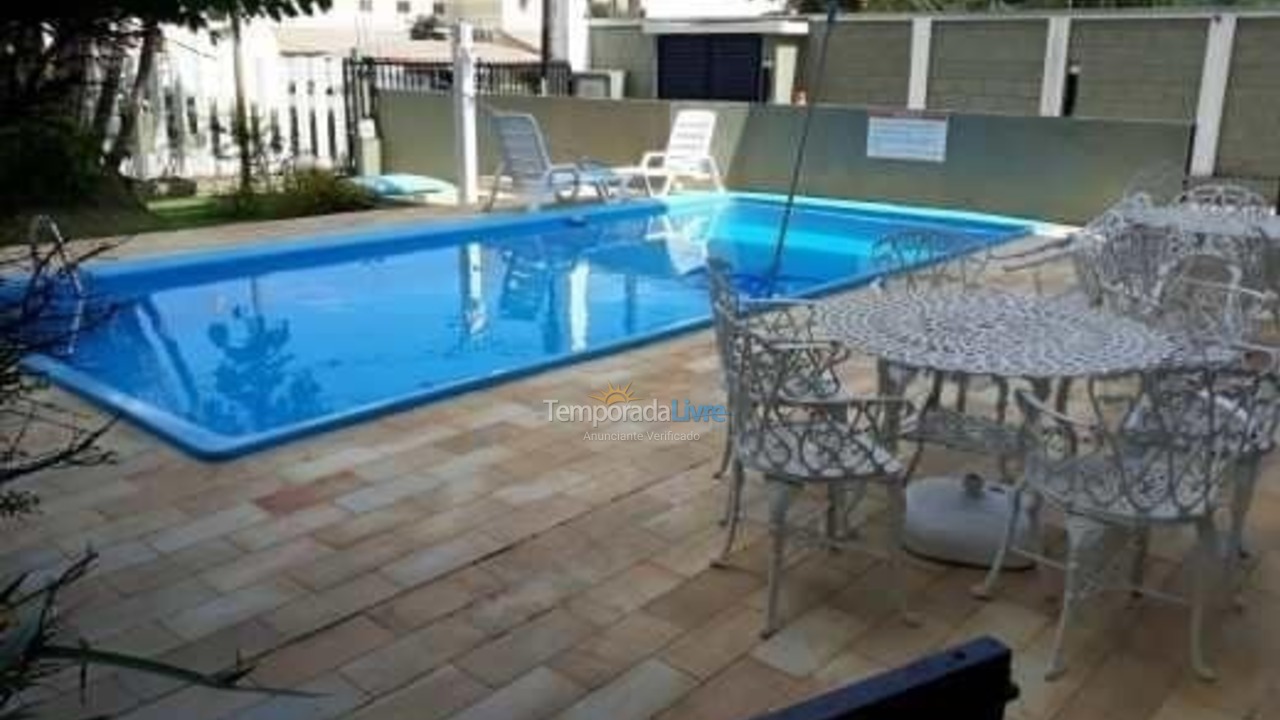 Apartment for vacation rental in Ubatuba (Praia das Toninhas)