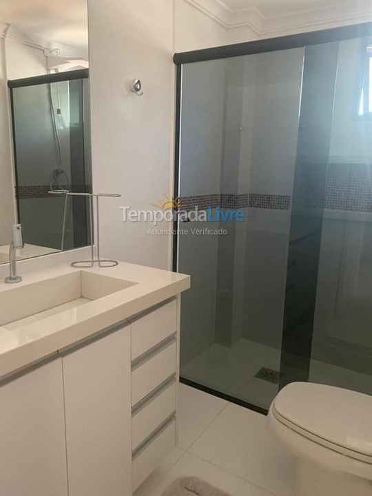 Apartment for vacation rental in Ubatuba (Praia das Toninhas)