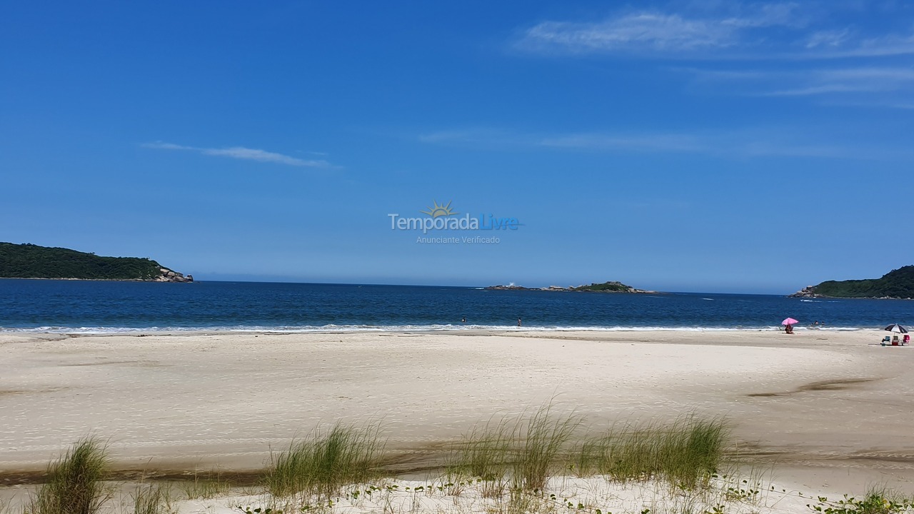 Casa para aluguel de temporada em Palhoça (Praia do Sonho)