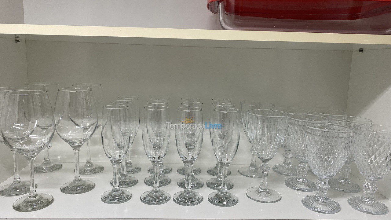 Apartamento para aluguel de temporada em Bertioga (Riviera de São Lourenço)