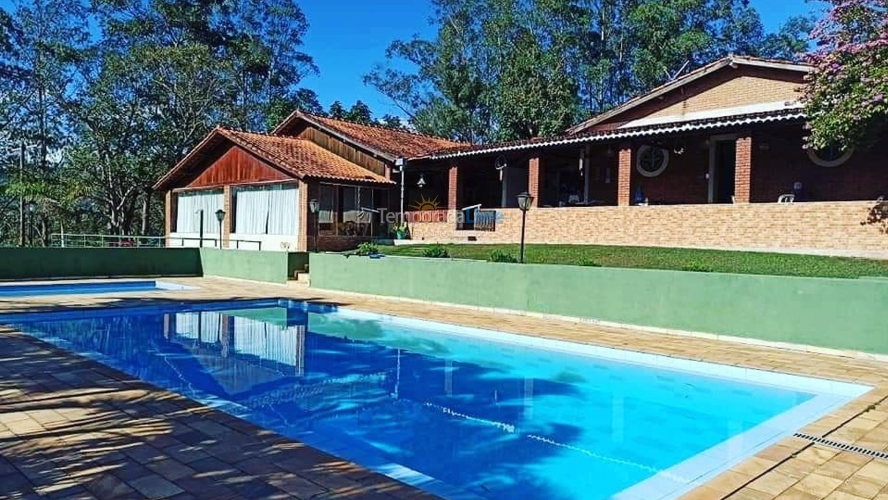 Chácara / sítio para aluguel de temporada em Nazaré Paulista (Ribeirao Acima)