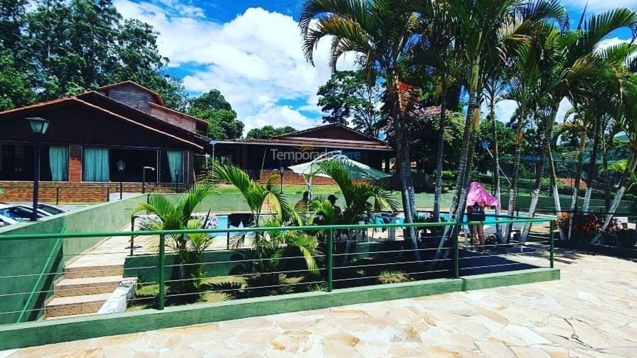 Chácara / sítio para aluguel de temporada em Nazaré Paulista (Ribeirao Acima)