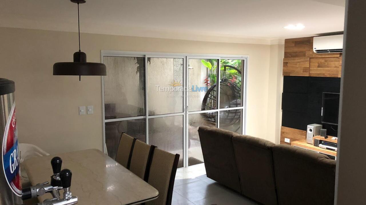 Casa para aluguel de temporada em São Sebastião (Juquehy)