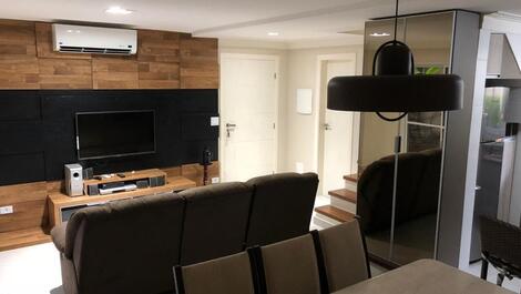 Casa Linda 10 pessoas 3/4 c/ Piscina churrasqueira e Wifi