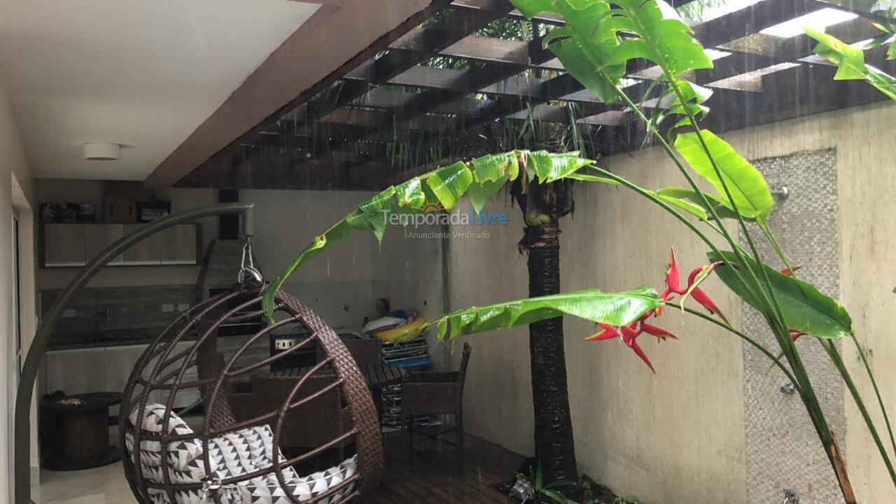 Casa para aluguel de temporada em São Sebastião (Juquehy)