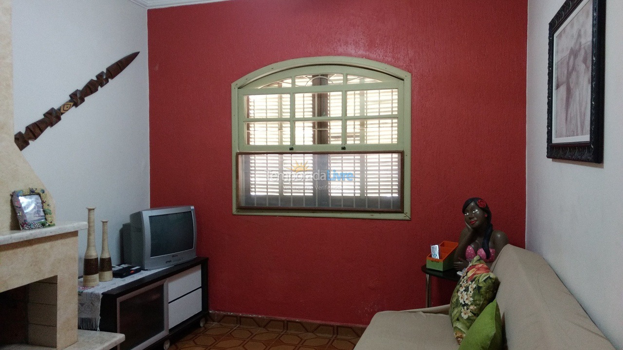 House for vacation rental in Itanhaém (Balneário Tupy)