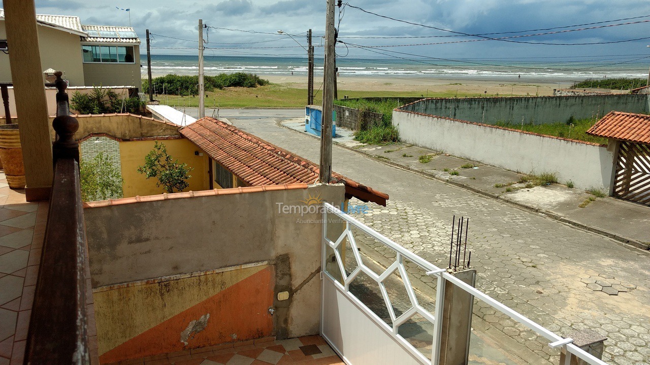 House for vacation rental in Itanhaém (Balneário Tupy)