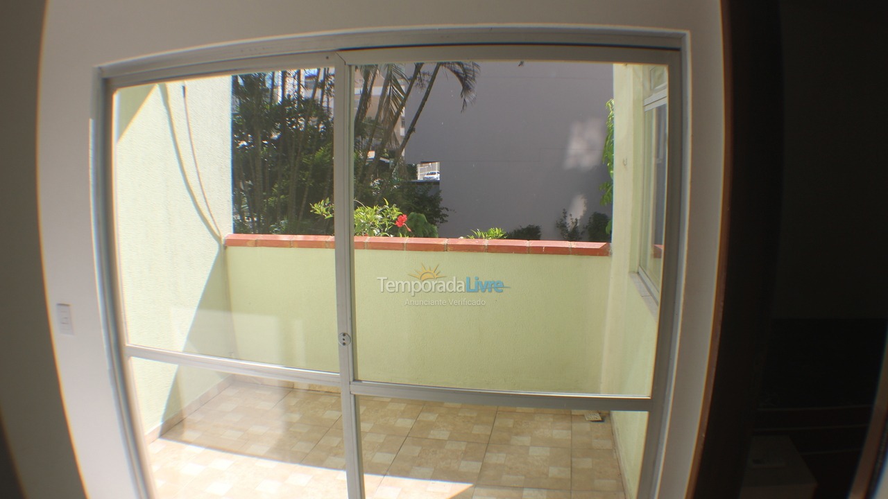 Apartamento para aluguel de temporada em Itapema (Meia Praia)