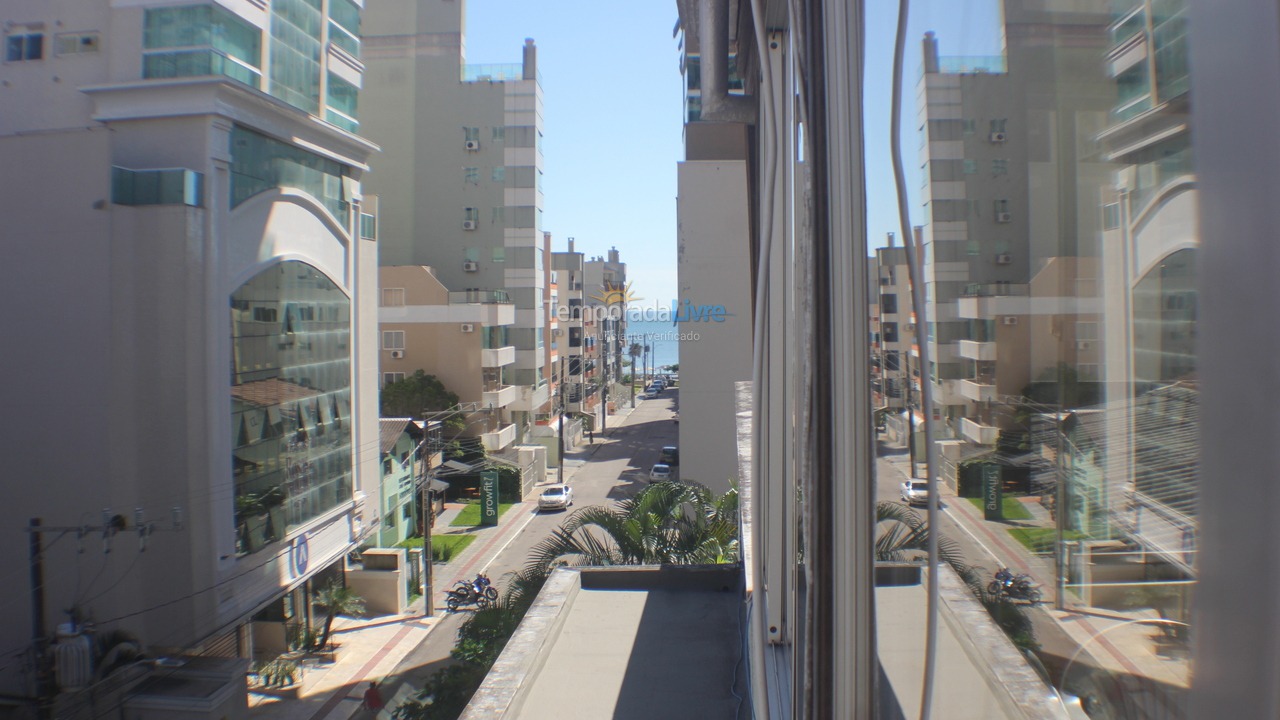 Apartamento para alquiler de vacaciones em Itapema (Meia Praia)