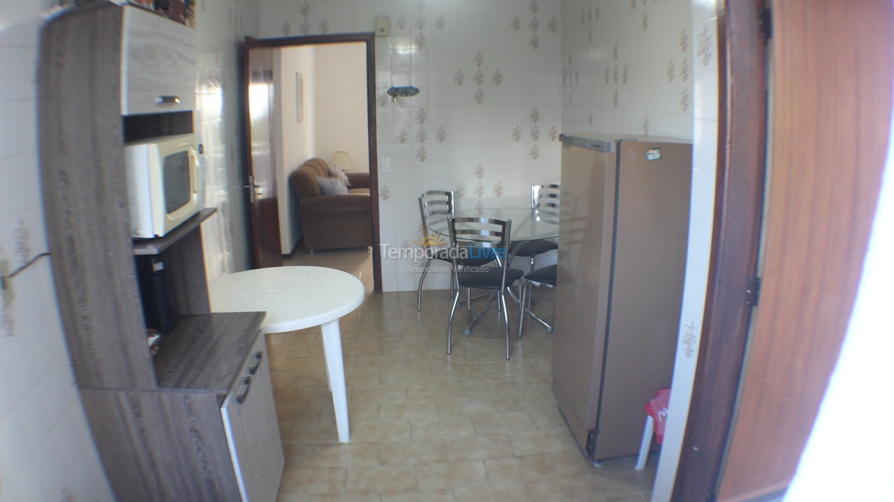 Apartamento para alquiler de vacaciones em Itapema (Meia Praia)