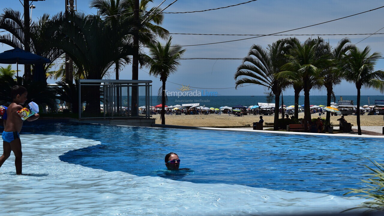 Apartamento para aluguel de temporada em Praia Grande (Guilhermina)