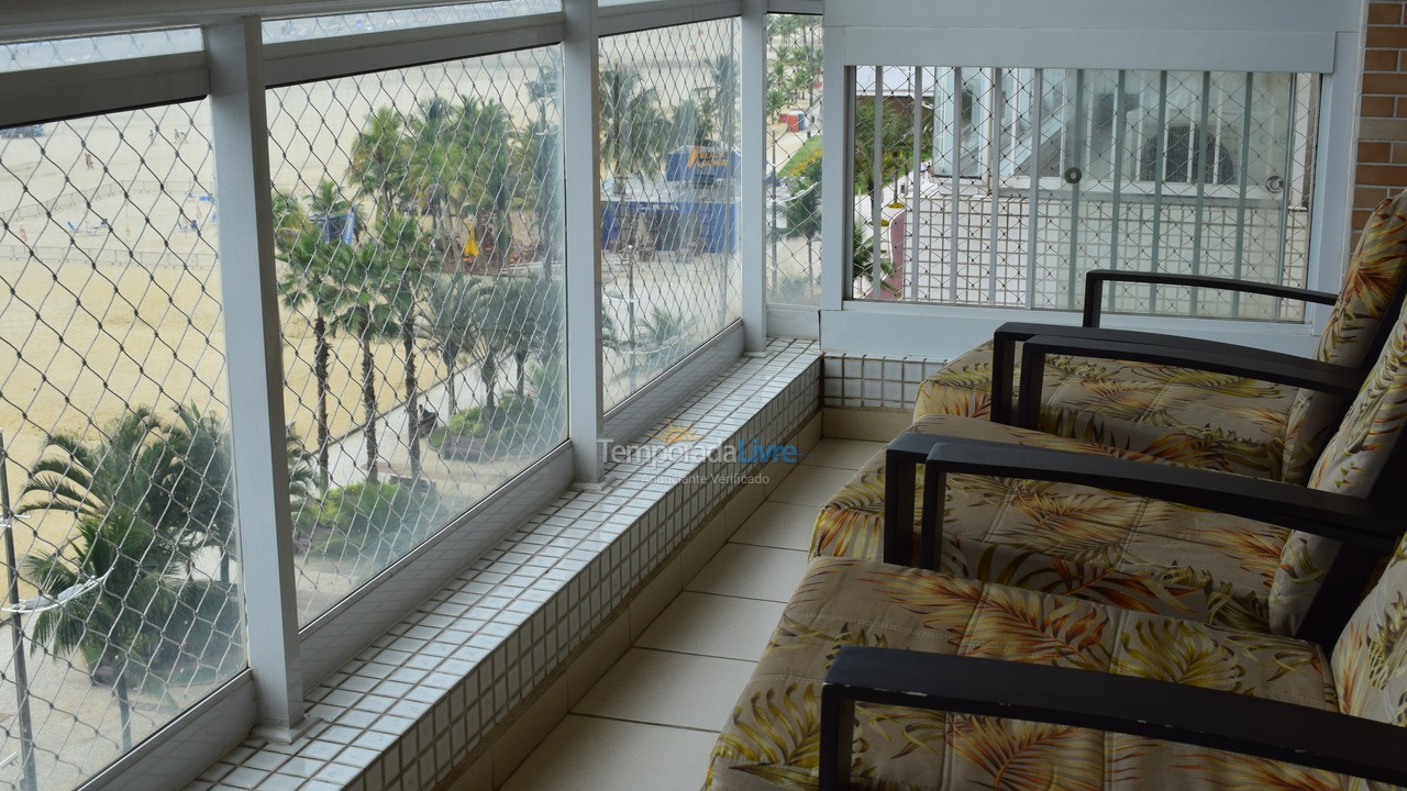 Apartamento para aluguel de temporada em Praia Grande (Guilhermina)