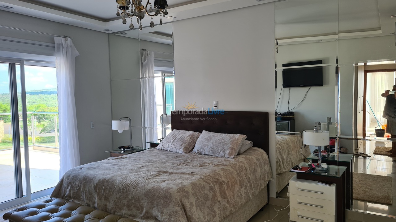 Casa para aluguel de temporada em Paranapanema (Riviera de Santa Cristina Xiii)