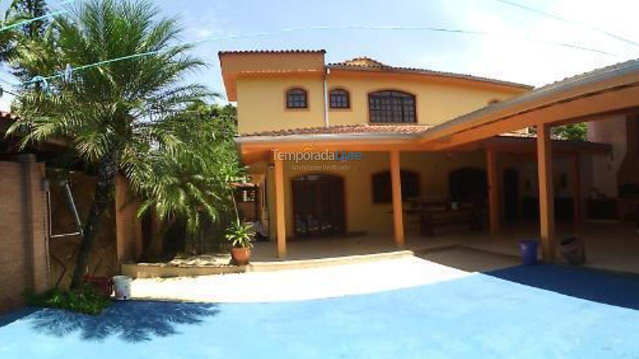 Casa para alquiler de vacaciones em Bertioga (Praia do Indaiá)