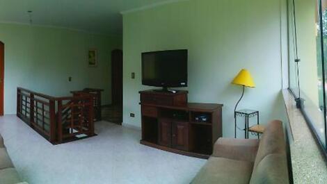 Hermosa casa en Bertioga-sp c / Pscina entre 02 playas