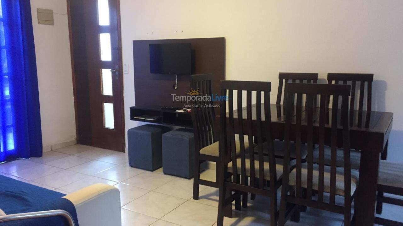 Apartamento para aluguel de temporada em Bertioga (Vista Linda)