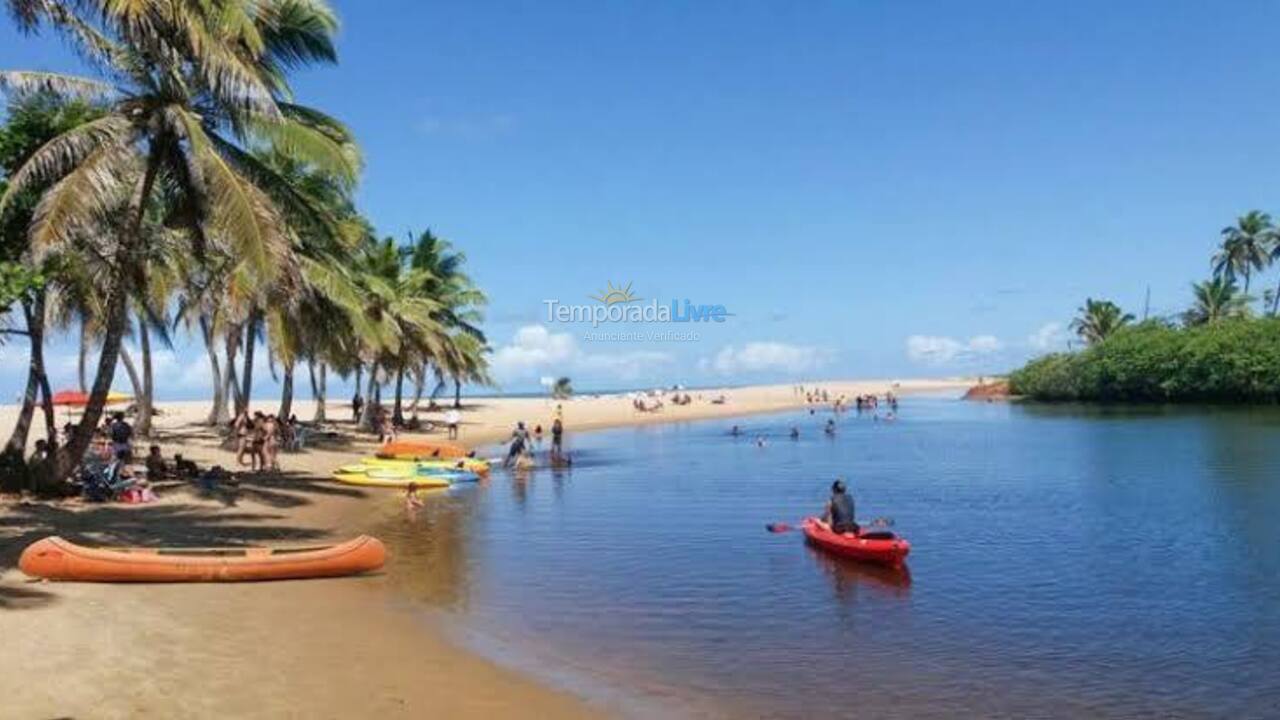 Apartamento para aluguel de temporada em Mata de São João (Imbassaí)