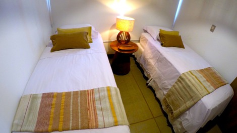 House in Fernando de Noronha with 04 bedrooms