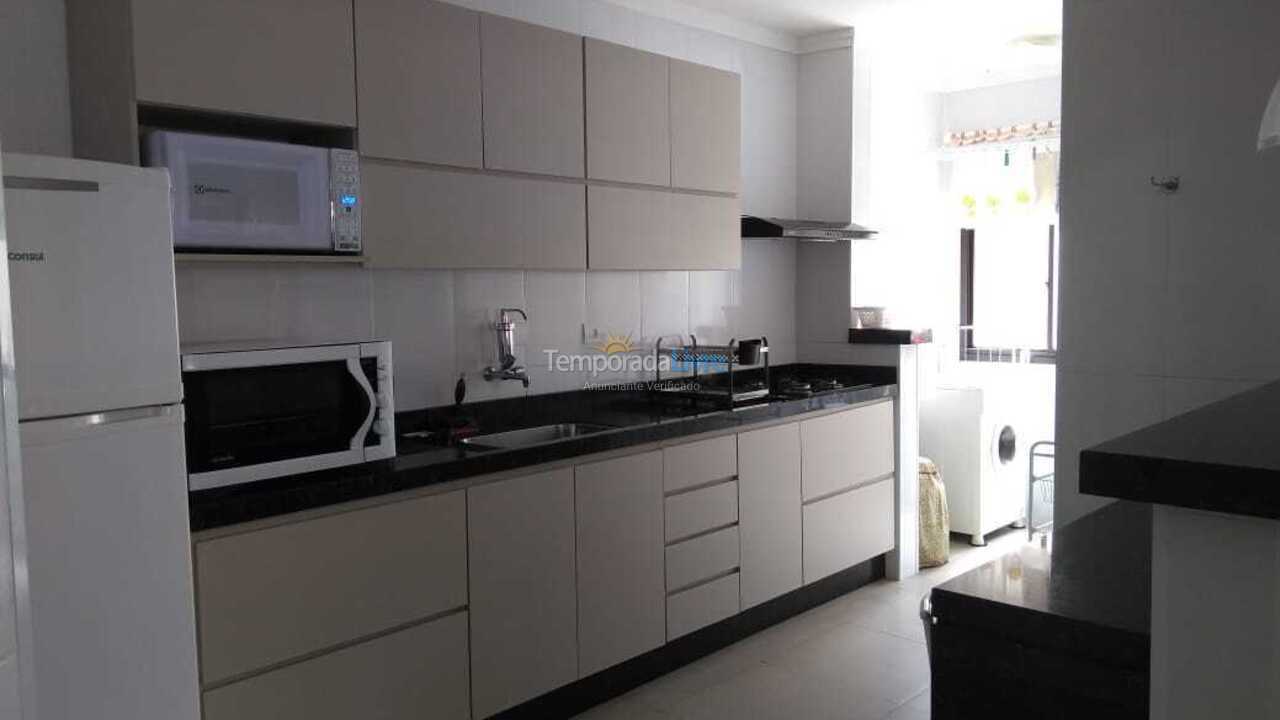 Apartment for vacation rental in Guarujá (Enseada)