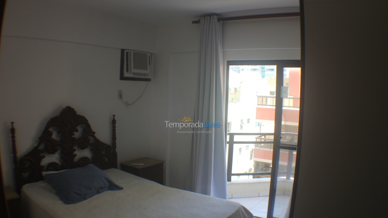 Apartamento para aluguel de temporada em Itapema (Meia Praia)