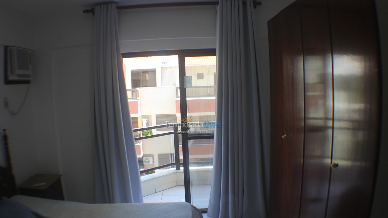 Apartamento para aluguel de temporada em Itapema (Meia Praia)