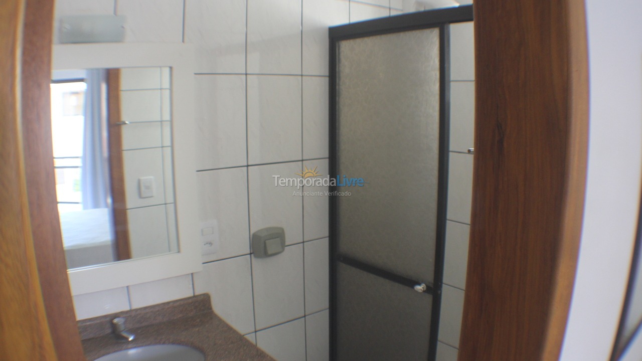 Apartamento para aluguel de temporada em Itapema (Meia Praia)