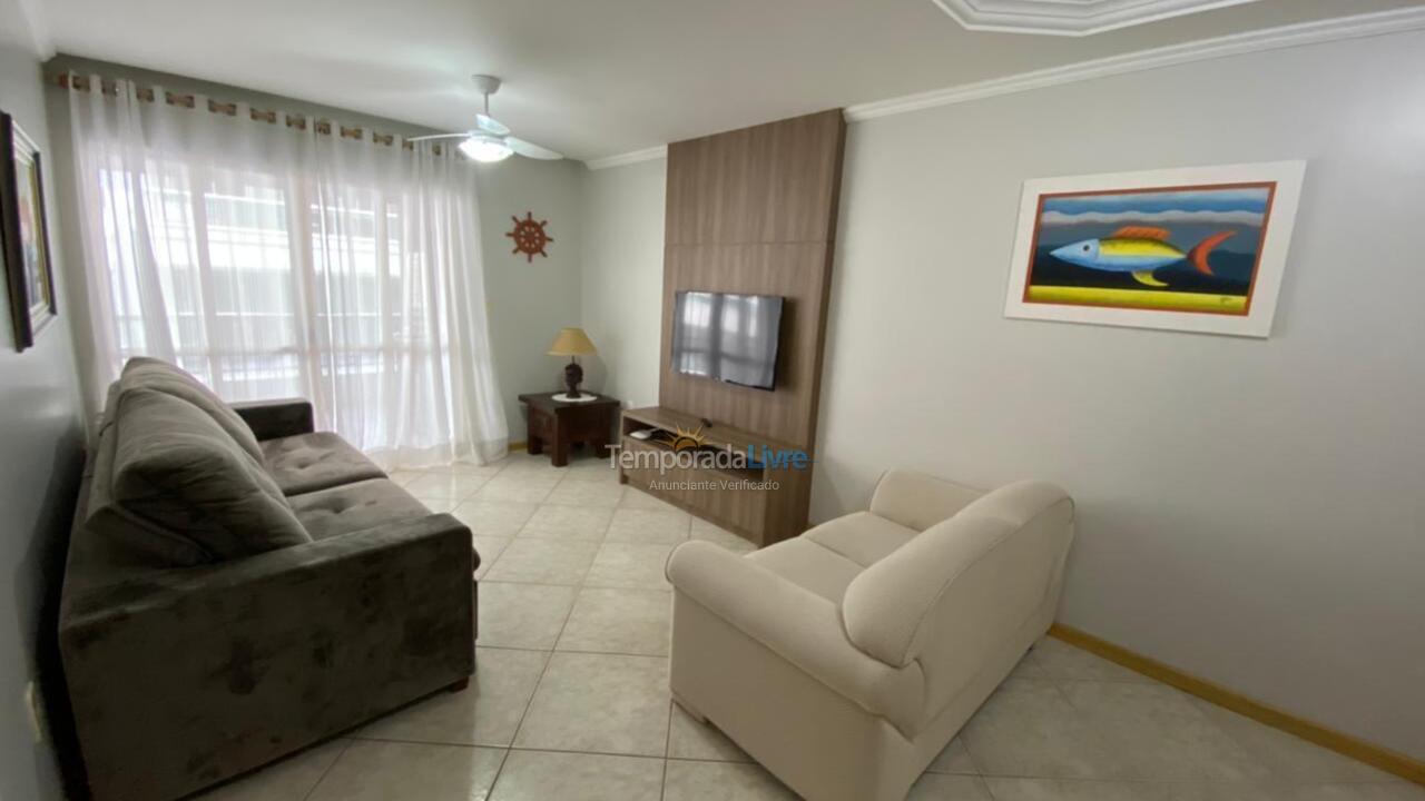 Apartamento para aluguel de temporada em Itapema (Meia Praia)
