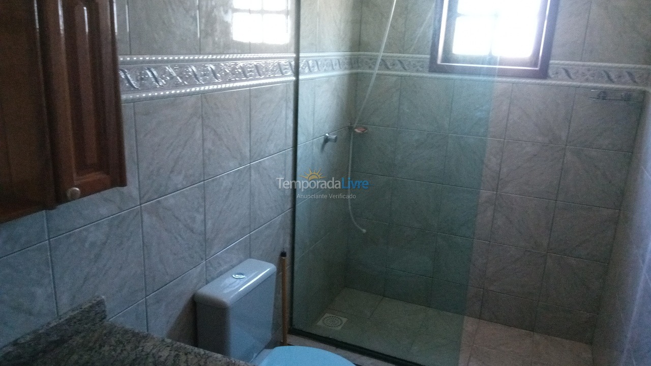 Casa para alquiler de vacaciones em Rio das Ostras (Colinas)