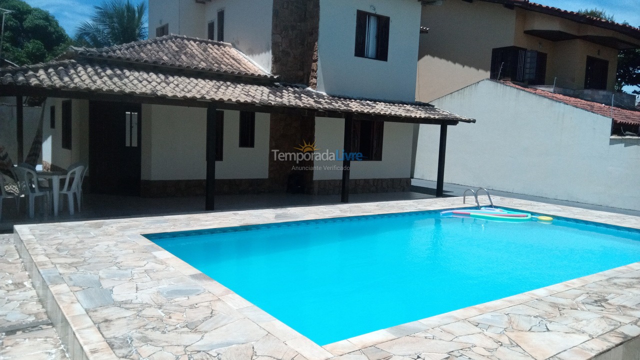 Casa para alquiler de vacaciones em Rio das Ostras (Colinas)