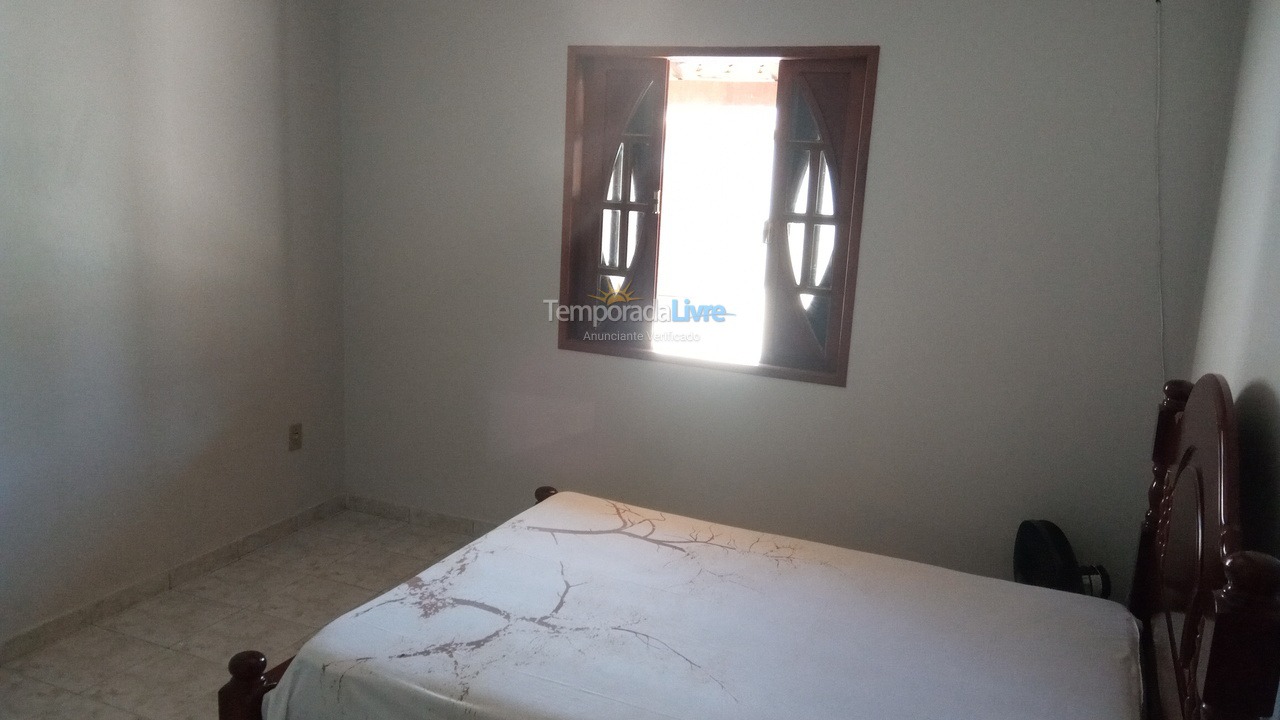 Casa para alquiler de vacaciones em Rio das Ostras (Colinas)