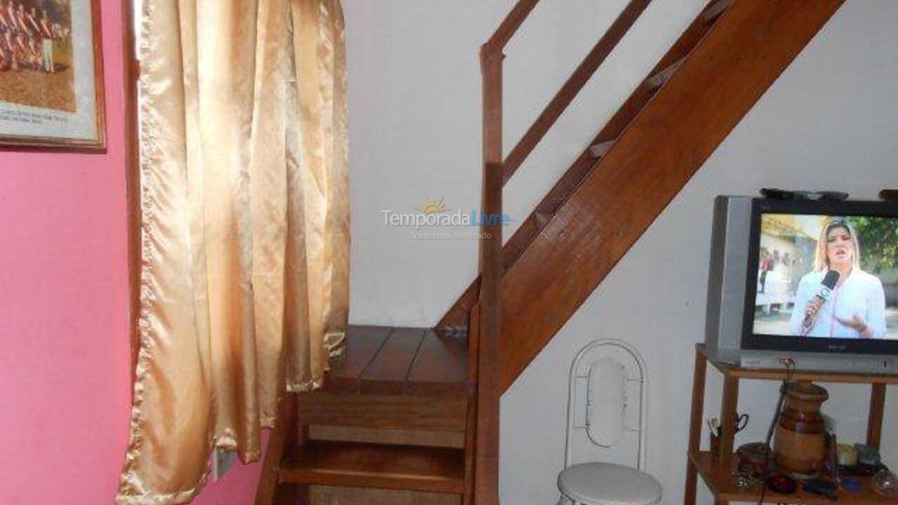 Casa para aluguel de temporada em Ubatuba (Itaguá)